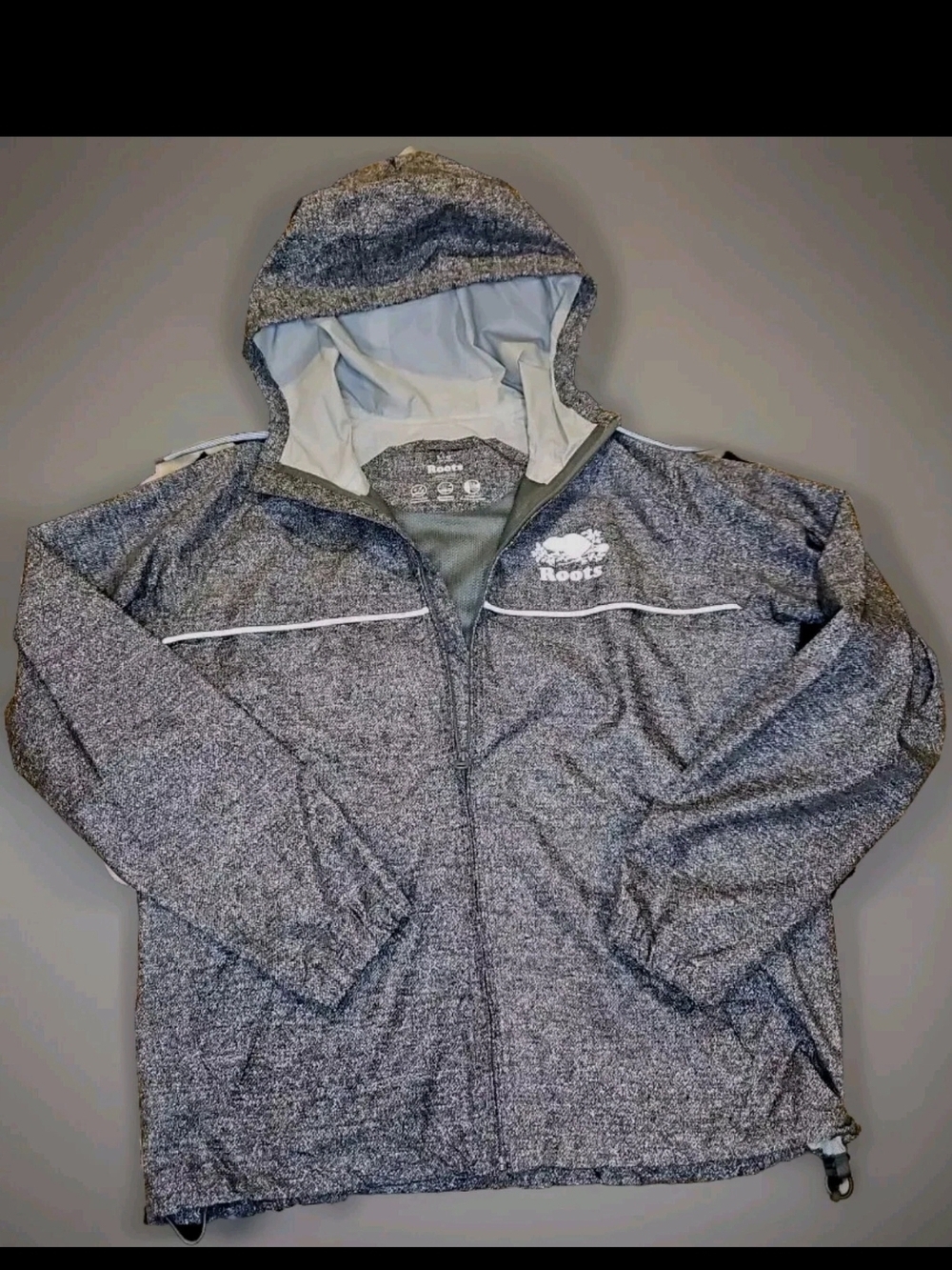 Roots Canada Womens Size: Large Limited Edition Grey Lightweight Wind Breaker
